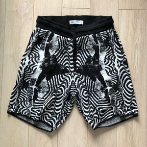 Zara Zebra Camo Knitted Shorts in Black & White Size S